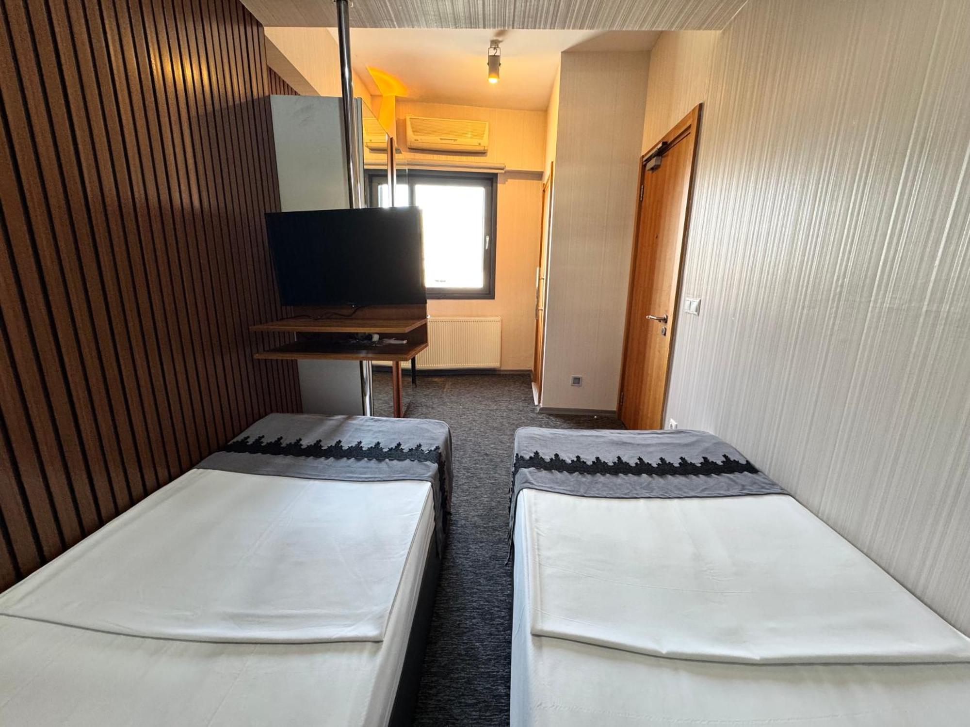 Black Art Otel İstanbul Dış mekan fotoğraf